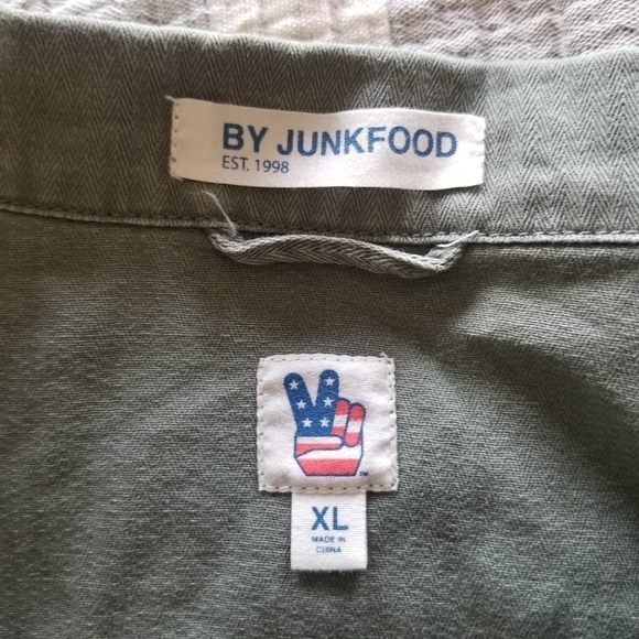 By Junkfood | Military Jacket - Picture 3 of 6